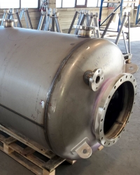 Discharge silencer in stainless steel